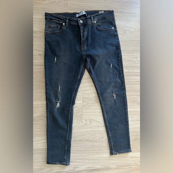BLEU JEANS - Picture 2 of 7